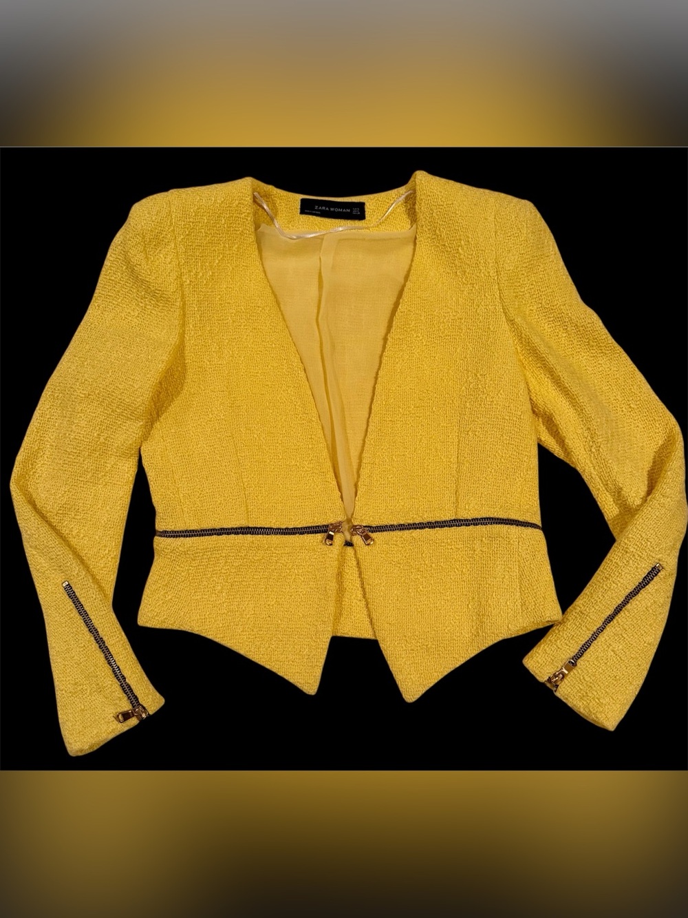 Zara Yellow Textured Open Front Blazer Jacket with zippers Size Small